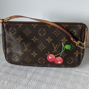 ✨LOUIS VUITTON✨Limited Edition Pochette Bag